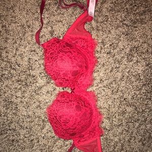Red Victoria’s Secret bra